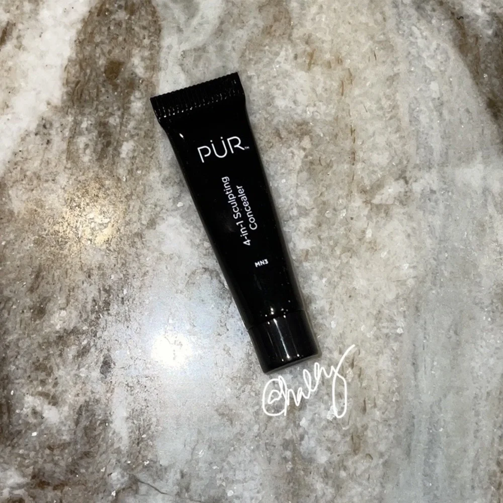 PÜR 4-in-1 Sculpting Concealer in MN3 - Medium